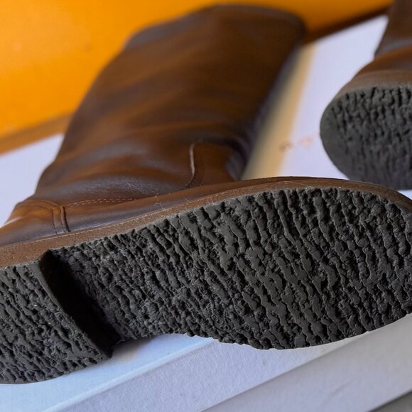 Agnes B. Boots - Picture 5 of 10